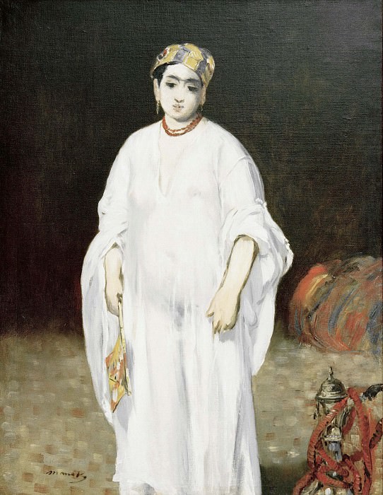 Young woman wearing oriental dress 