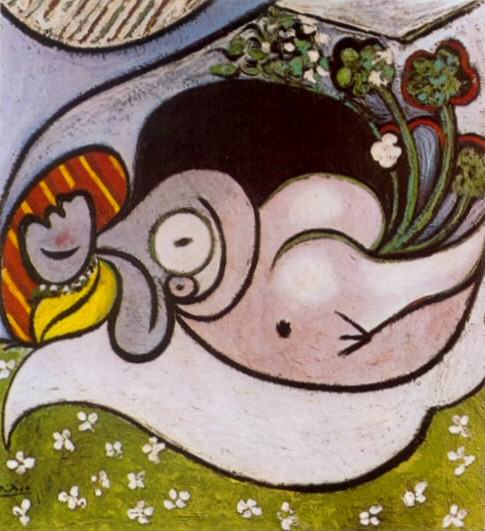 1932 Nu couchВ aux fleurs. Pablo Picasso (1881-1973) Period of creation: 1931-1942